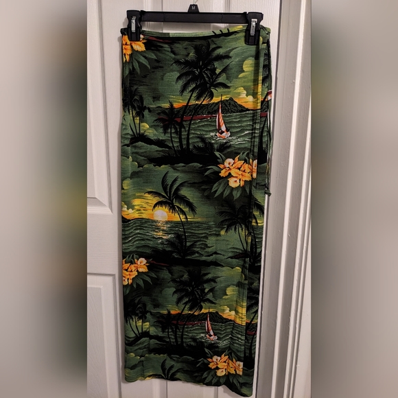 Vintage Tropical Green Hawaiian Sunset Swimsuit Sarong Skirt, One Size - Picture 5 of 5